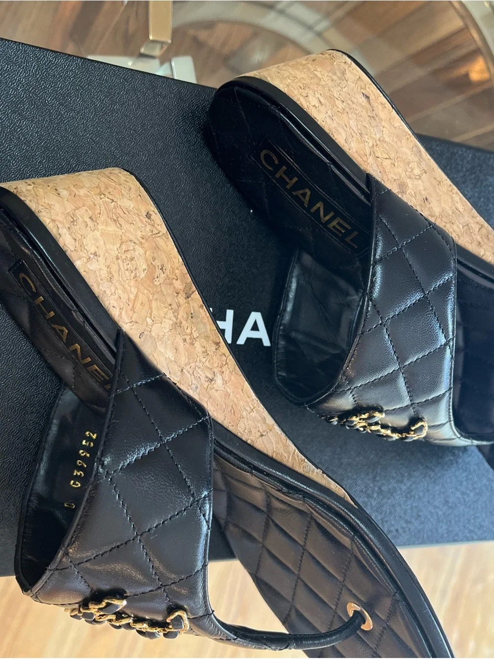CHANEL Black Quilted Leather Thong Sandals with Gold Chain CC